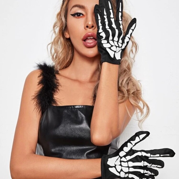 💀 Skeleton Bone Gloves 🦴 - Picture 2 of 10